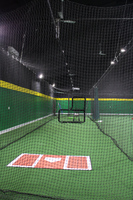 Pitching Tunnel / Large Batting Cage 4 ppl- additional pricing up to 8 ppl
